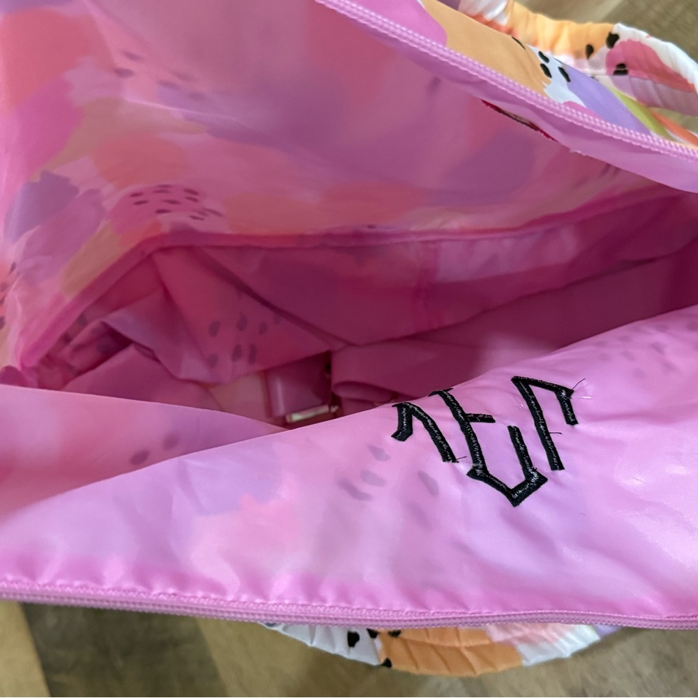 Marley Lilly Colorful Abstract Print Tote Bag - Picture 5 of 7